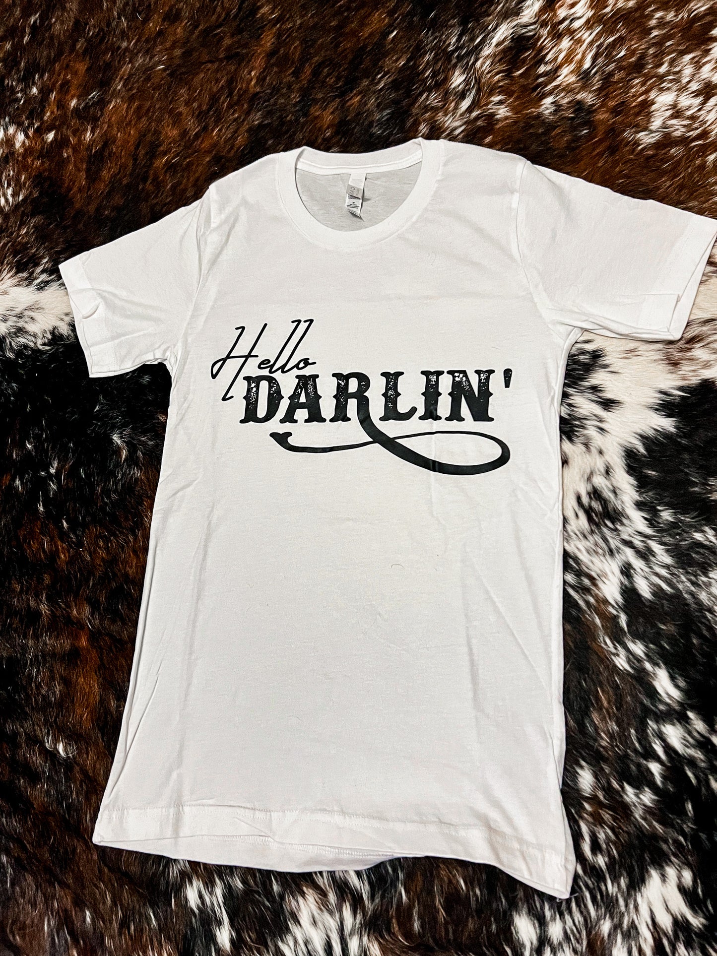 Hello Darlin' Graphic Tee